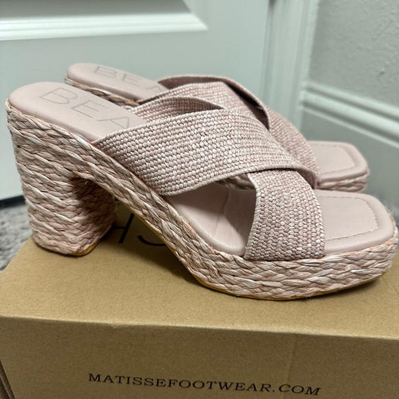 Matisse Raffia Sandals -10 - Picture 4 of 10